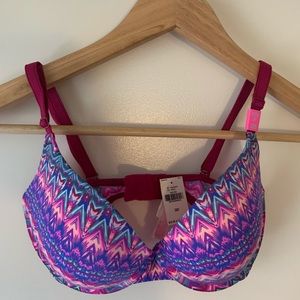 PINK, Victoria secrets Bra. (Brand new)